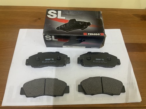 Front brake pads - front,
